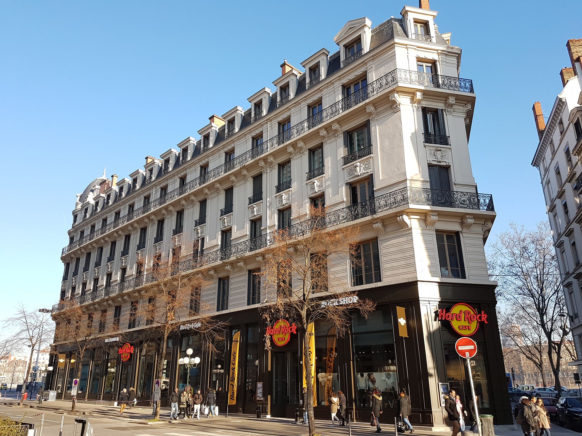 Lyon